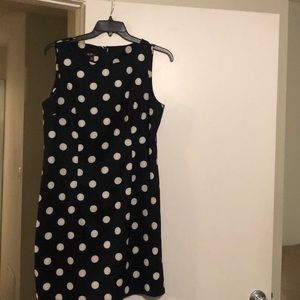Size 18, blue with white polka dots . Like new, gently worn.